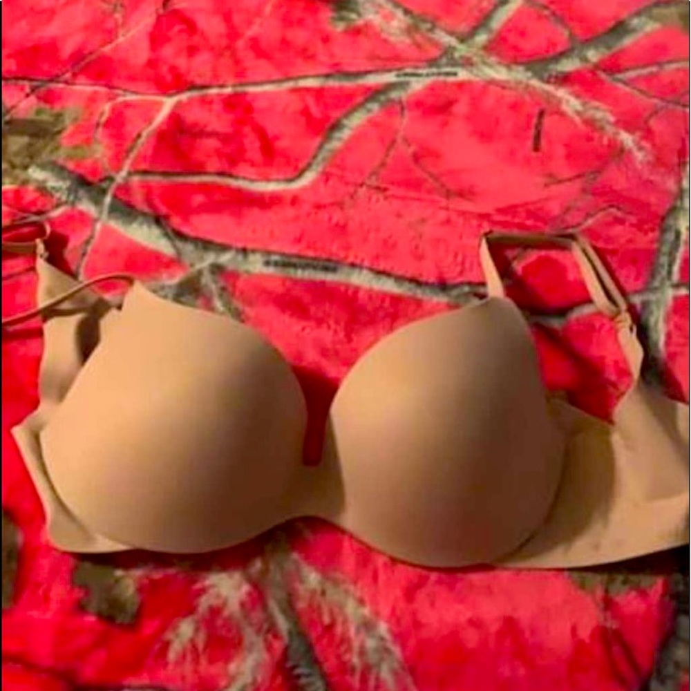 VS Bra